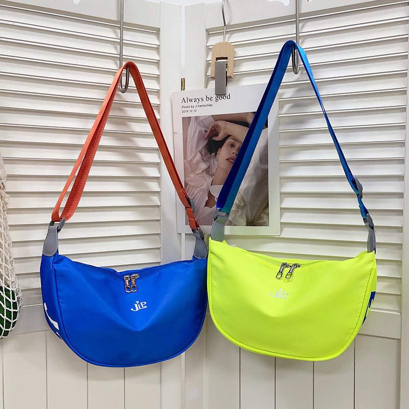 Trendy 2024 Unisex Large Capacity Dumpling Bag Casual Nylon Gym Shoulder Bag