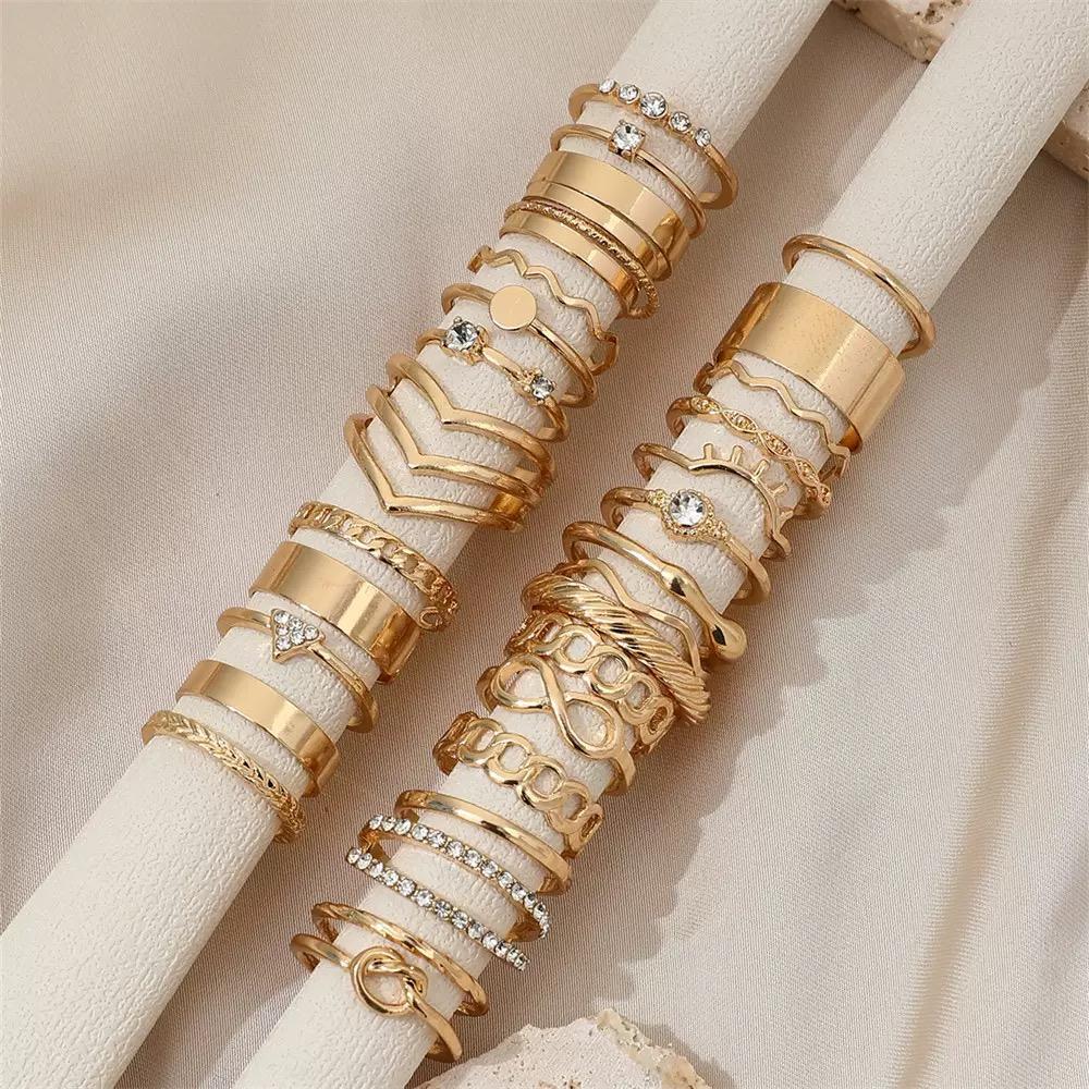 30 Pieces Of Classic And Elegant Women'S Stackable Rings, Fashionable And Exquisite, With Water Diamonds And Gold, Are Everyday
