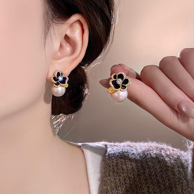 Women Fashion Commuter Black Flower Pearl Zircon Stud Earrings Jewelry