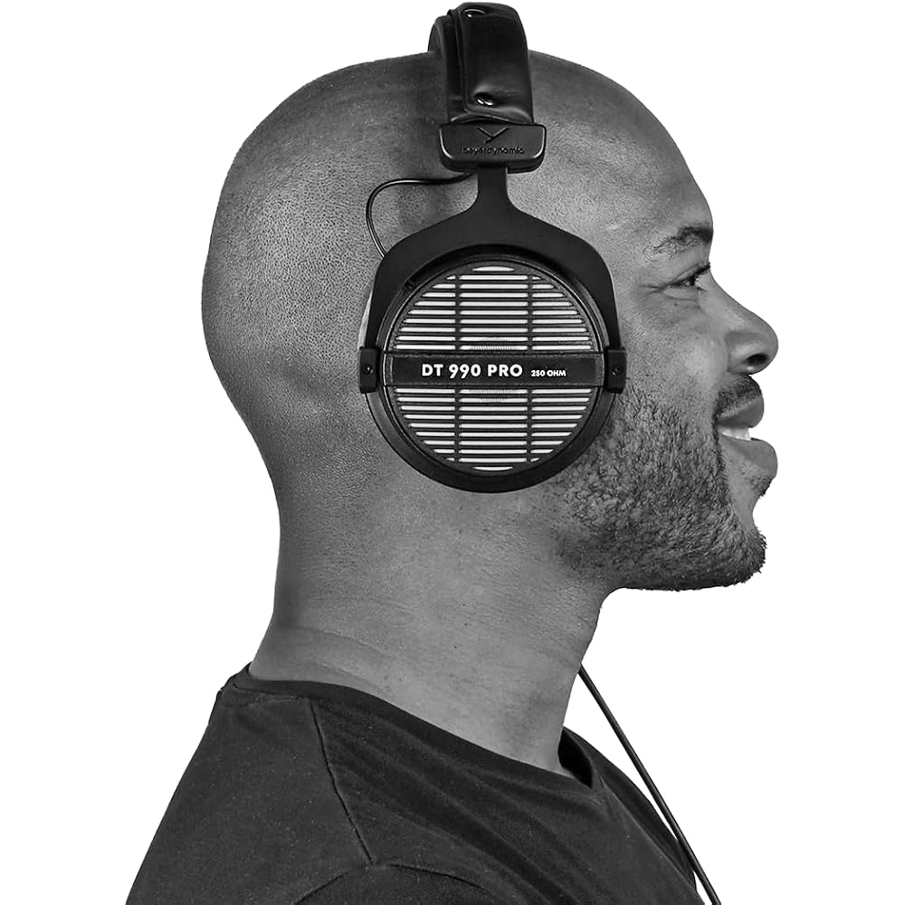 Beyerdynamic DT 990 Pro 250 Ohm Over-Ear Studio-Kopfhörer für Mixing, Mastering, Editing