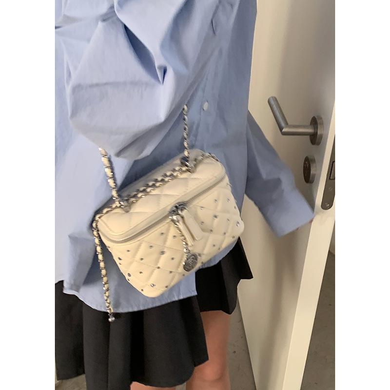 Корейская версия модной сумки-коробки Xiaoxiangfeng с ромбовидной цепочкой, женская сумка 2025, новая простая маленькая квадратная сумка, универсальная сумка-мессенджер