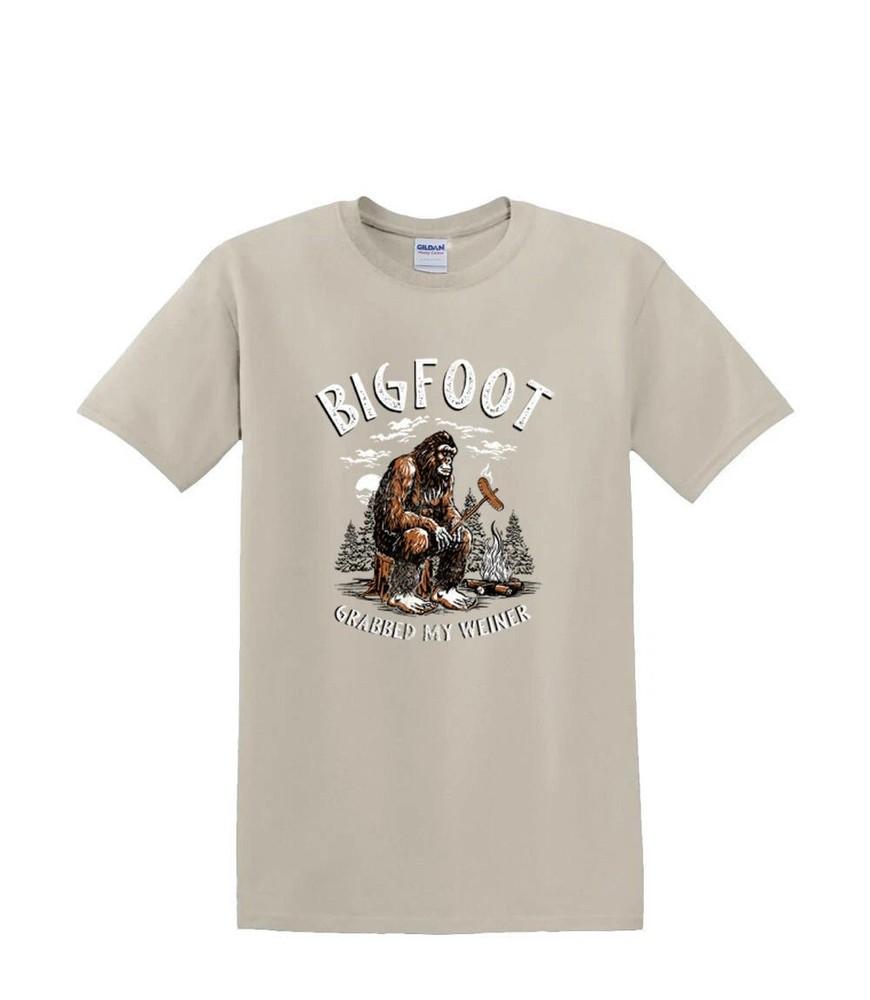 T-Shirt S to 2XL 5XL - SASQUATCH BIGFOOT grabbed my weiner - fun humor adult_hot Unisex T-Shirt XL