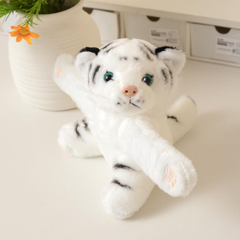 Niedliches niedliches kleines Tigerarmband Schnappkreis Plüschtier Puppe Roter Panda Puppe Kinder Beruhigungspuppe