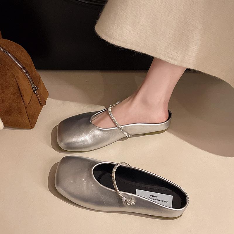 Brise de fin de soirée doux bouche peu profonde chaussures simples pour femmes 2025 nouvelles chaussures Mary Jane étincelantes à strass version coréenne chaussures de grand-mère chaussures plates
