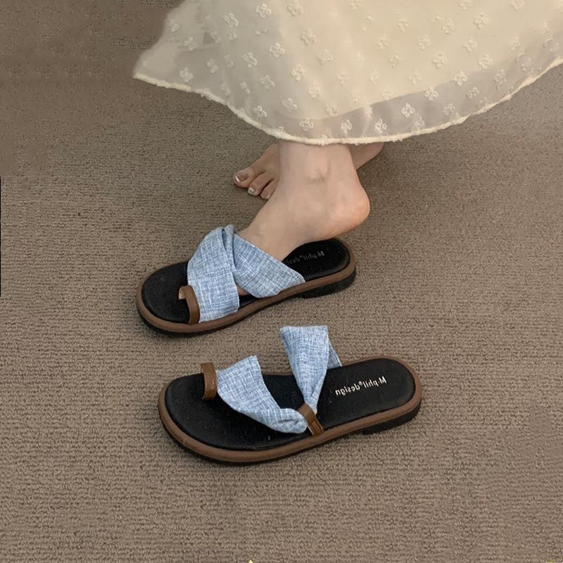 Premium Sense Versatile Set of Toe Slippers Women's Summer Wear Fashion Design Sense Flat Bottom Open Toe Beach Vacation Cool Slippers Women