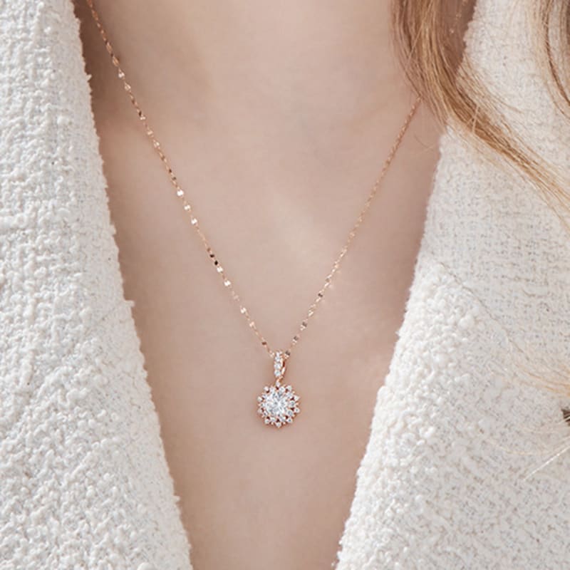 ELLE Jewelry 14K Snowflake Flower Necklace EL14NN020