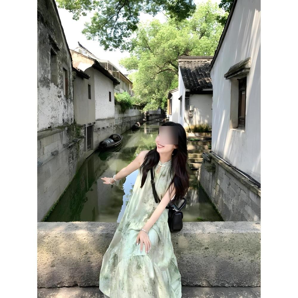 Neck dress women's summer versatile new small seaside vacation temperament beautiful dress