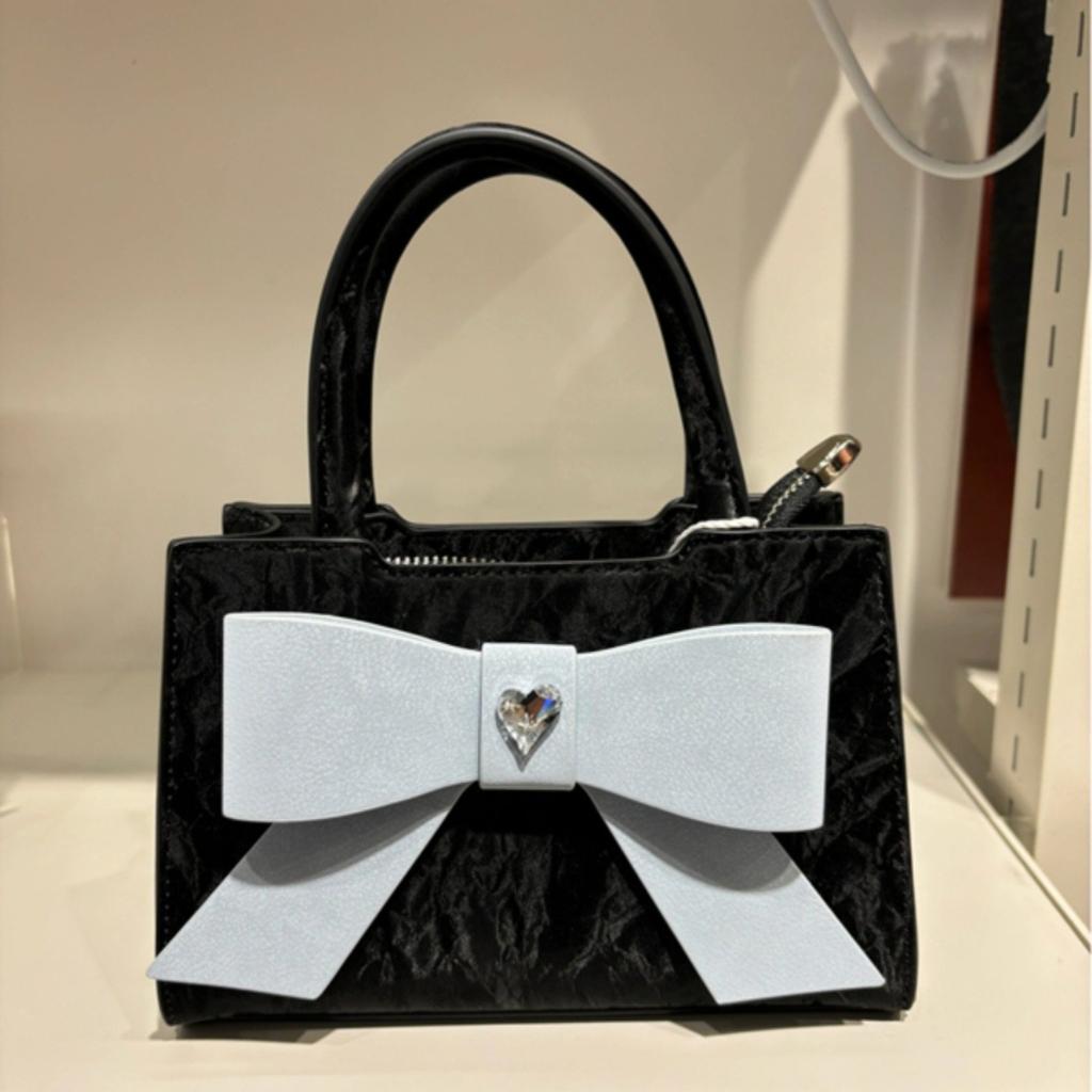 Geantă nouă Bow Girl, dulce și drăguță, de mână, mică, pătrată, versatilă, cu un singur umăr, geantă crossbody pentru femei