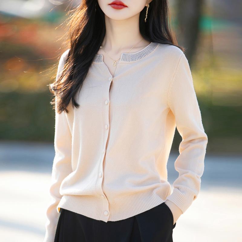 

Spring Andy Velvet Knit Cardigan: Round Neck, Solid Color, Soft Long Sleeve with Hot Drill Design XL бежевий