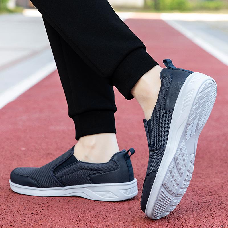 Spring New Flying Woven Breathable Old Man Father Shoes Middle-aged and Old People Not Tired Feet Leisure Walking Shoes