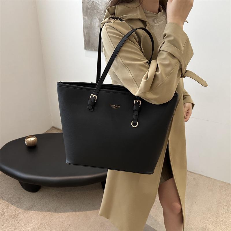 color temperament large capacity women's new simple shoulder underarm bag versatile handbag advanced sense mature