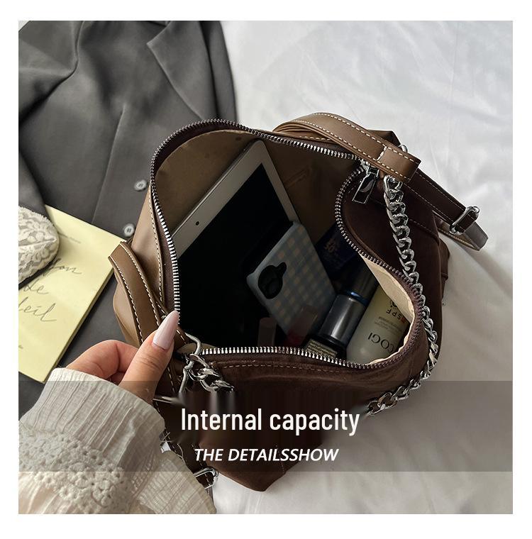 2025 Trendy Women's Large-Capacity Fashionable Tote: Commute & Crossbody Bag