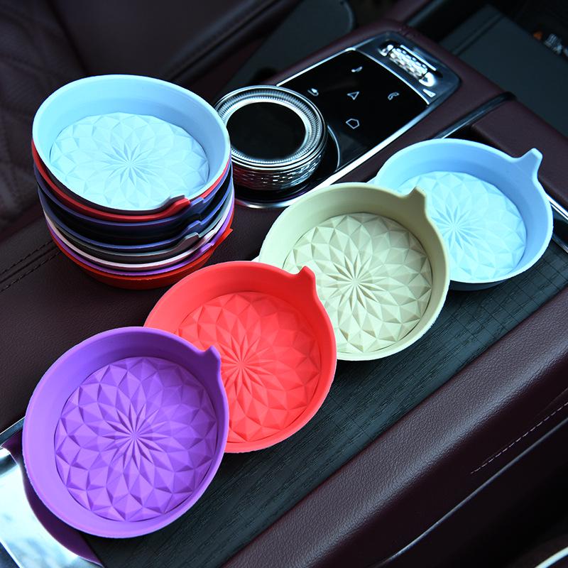 Silicone Rhombus Car Cup Holder Mat: Non-Slip and Heat-Resistant Coaster