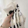 2 Pairs Cute Cow Print Socks for Winter, Warm Plush Mid-Calf Socks for Women, Soft Comfortable Casual & Home Wear, Fashionable G