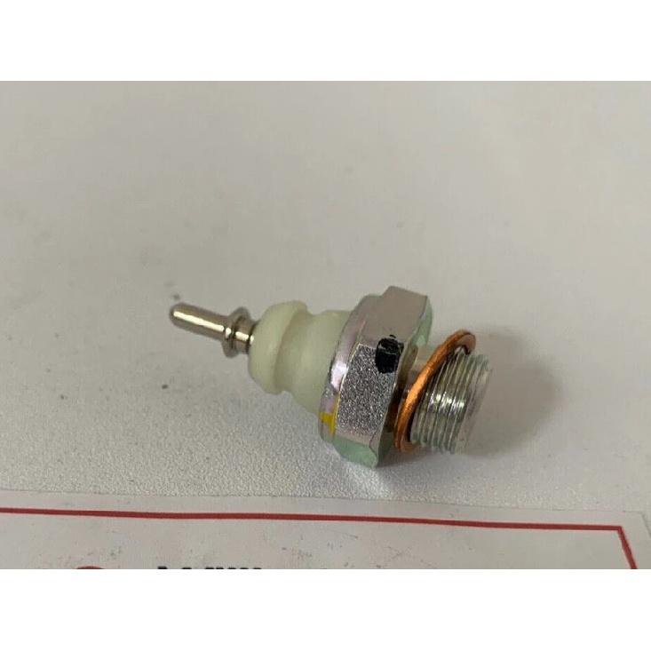 

6715429017 Fits Oil Pressure Sensor Rexton 2012-2013 Gsnuine