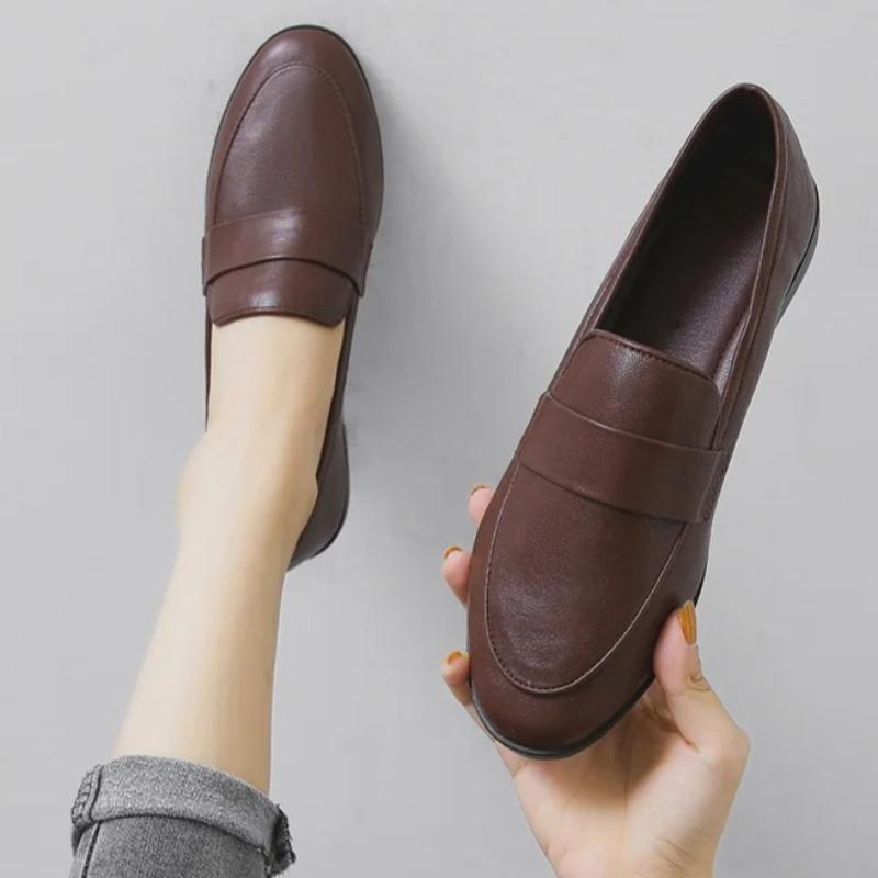 Spring Autumn Ladies New Small Leather Shoes Vintage Versatile Loafers British Style Fashion Anti Slip Shoes Casual Women's Flat