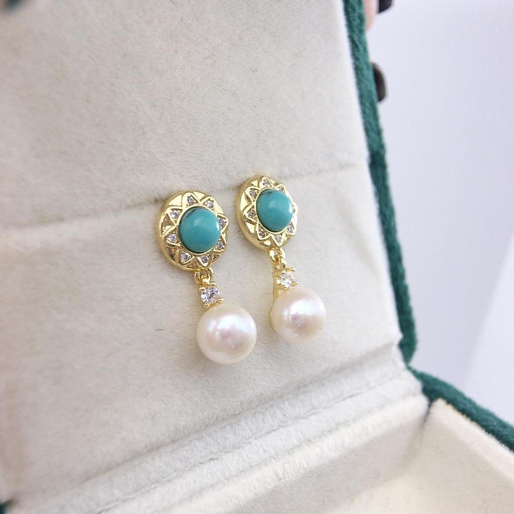 Zhuji Vintage Court Turquoise Freshwater Pearl Earrings with Micro-Paved Zircon