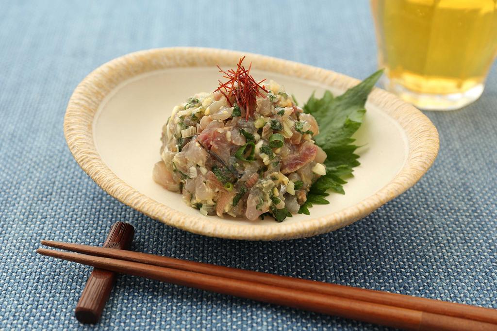 Marukome Marunouchi Tanita Shokudo Low-Sodium Miso Soup, 650g