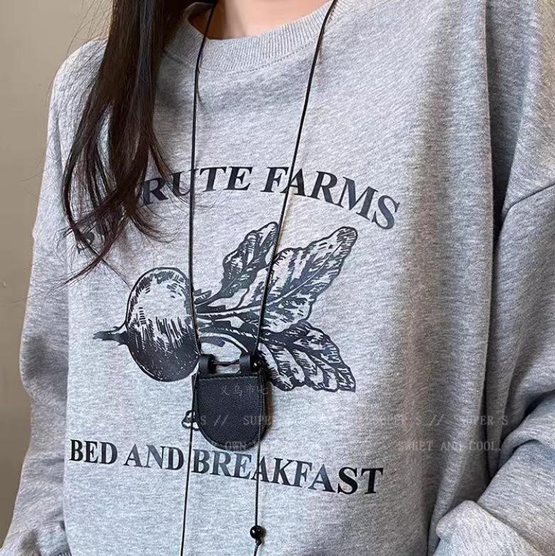 Bohemian Geometric Pendant Necklace Niche Retro Temperament Collarbone Chain Light Luxury Versatile High-end Jewelry