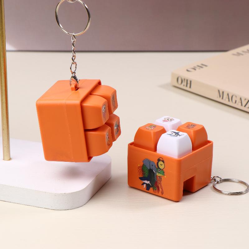 1/2Pcs 4 Button Brainrot Keychain Tung Tung Tung Sahur Sound And Light Toys Anime Stress Relief Keyring Toy Holiday Gifts