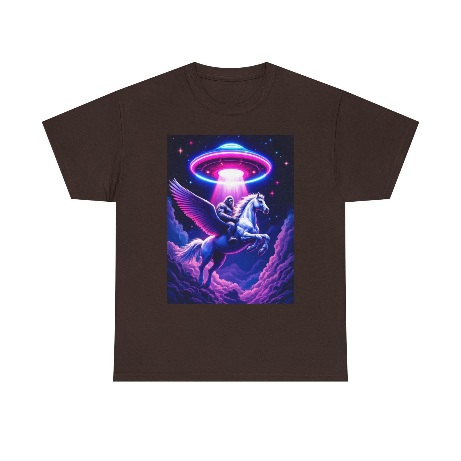 Bigfoot on a Winged Pegasus Getting Abducted By a UFO T-Shirt Fun Alien Shirt XL