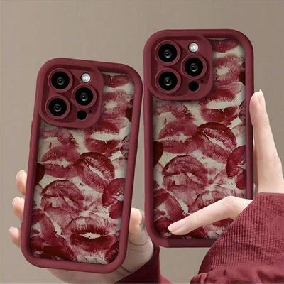 Capa de Celular Lábios Vermelhos Ardentes para Apple 17 Pro Max, 16 Plus, 13, 12, 11, 7P - Macia, Vermelho Vinho