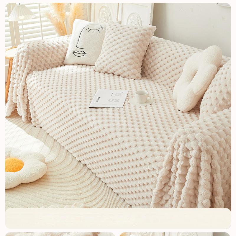 Зимний утолщенный плюшевый чехол для дивана с изображением кролика — фото 3