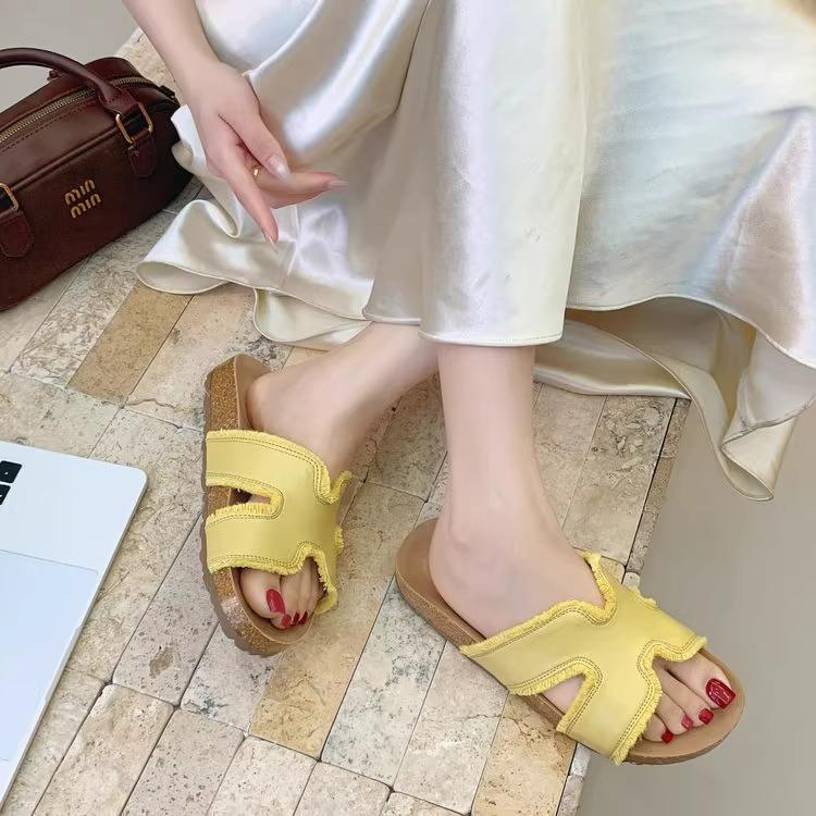 Birkenstock slippers women's outerwear 2025 new high-end French soft-bottomed beach cool slippers with skirt one-word slippers