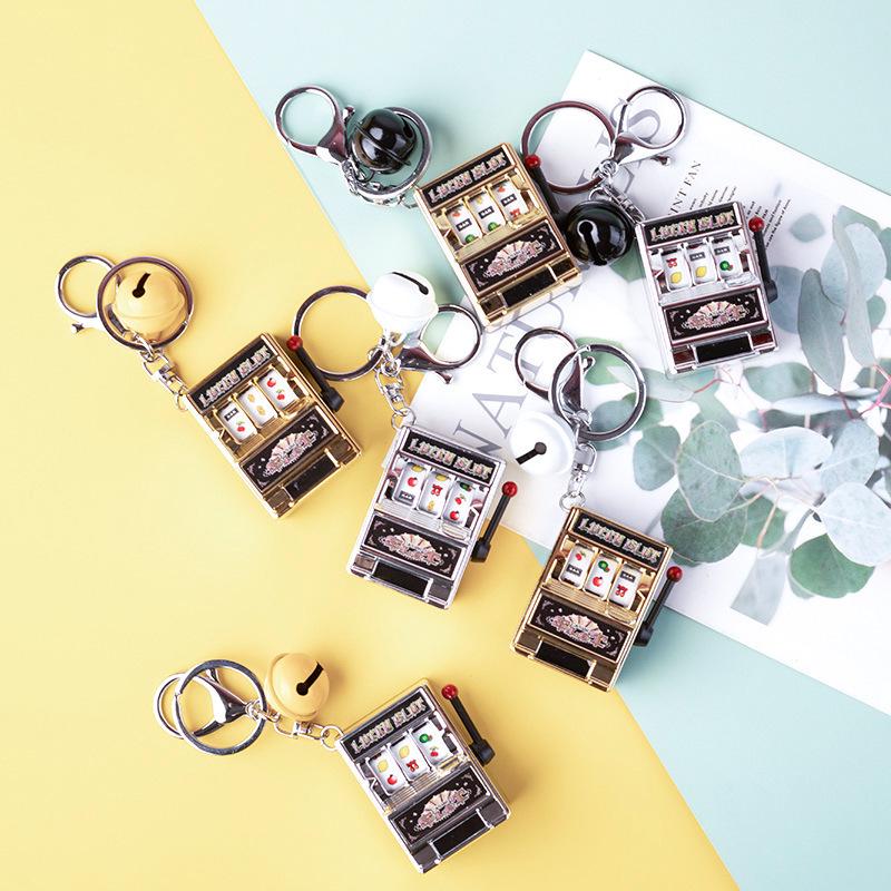 Mini Fruit Slot Machine Keychain: Novelty Digital Lottery Finger Toy Simulation