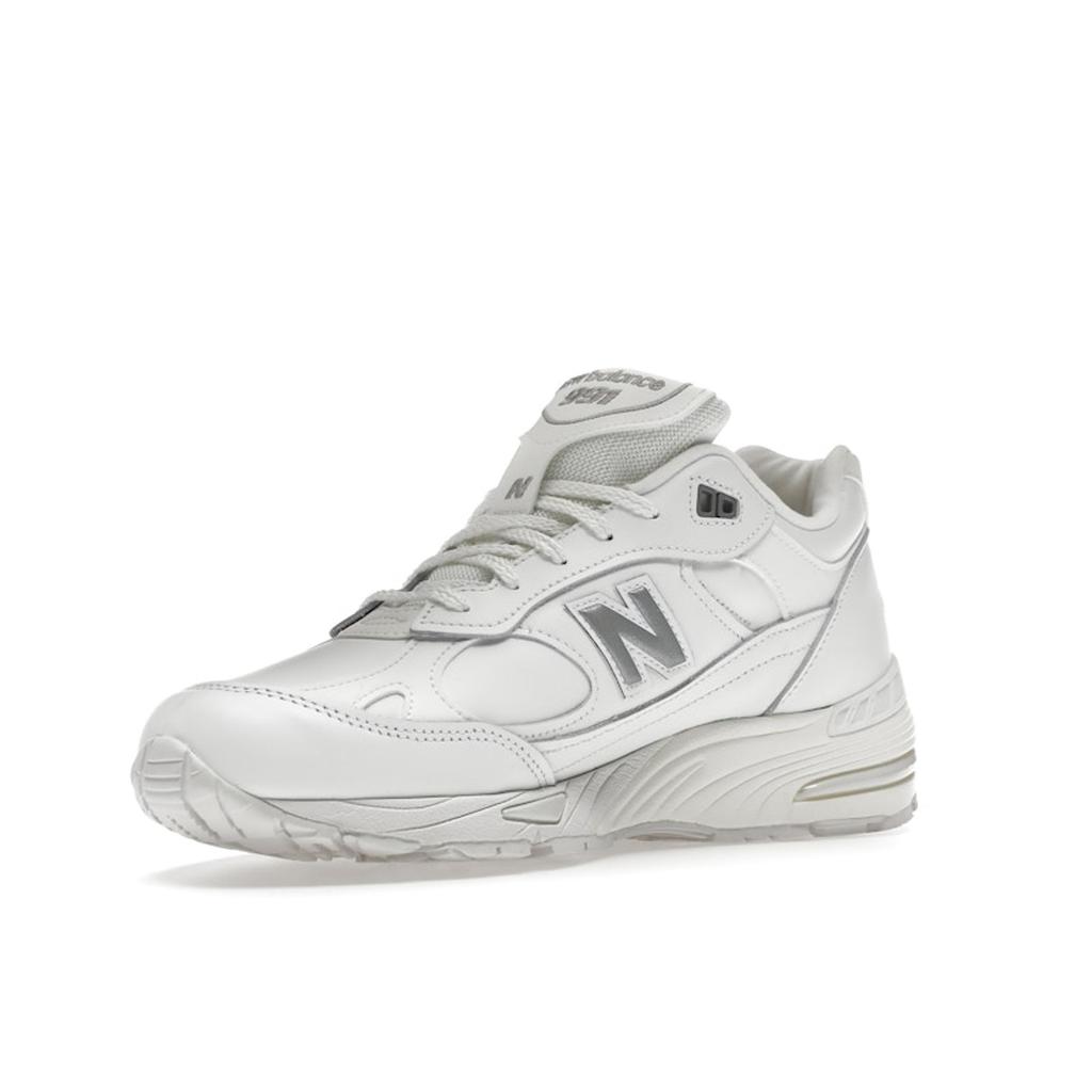 New Balance 991 Made in England Triple White Herren Sneakers Grau M991TW