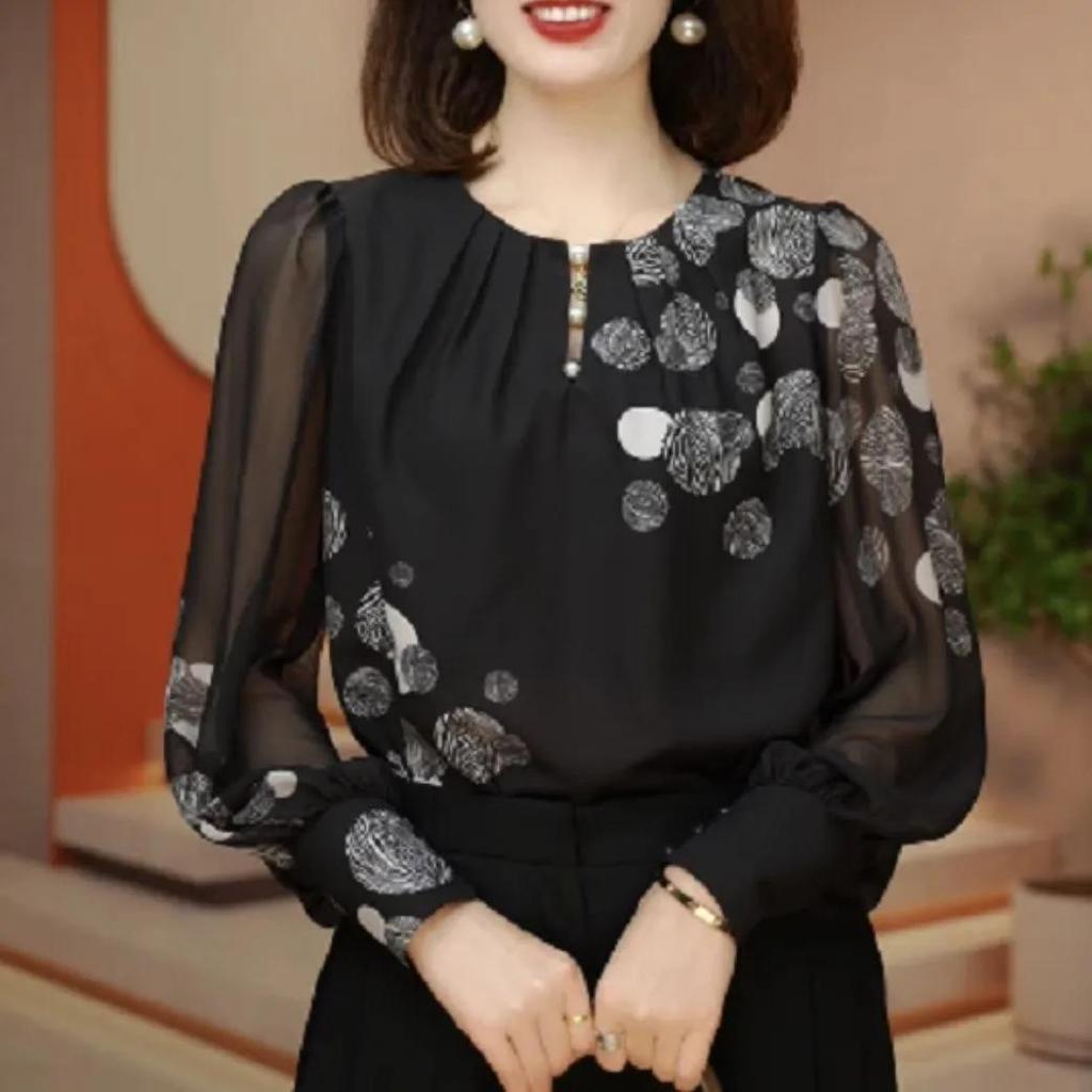 Women's Spring/Summer Long-Sleeve Lightweight Blouse Elegant and Youthful Plus Size Top