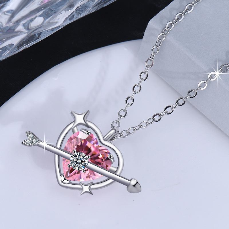 Heart Pendant Fashionable Necklace Exquisite Pink Gemstone Elegant Chain Collarbone
