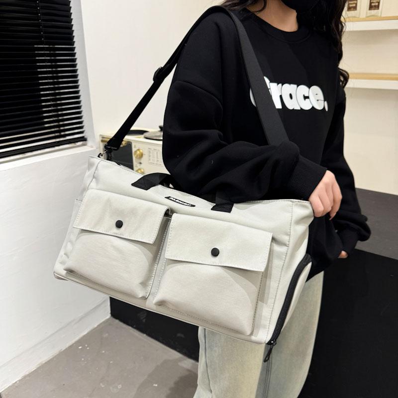 Portable Large Capacity Sports Fitness Bag Dry Wet Separation Yoga Bag Men Women Short-Distance Travel Bag Separation Shoes Bags