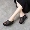 Mode GKTINOO echtes Leder Sommer Damen Hausschuhe Zehentrenner Sandalen Damen Keilabsatz Hausschuhe schwarz weiß Pantoletten Sandalen