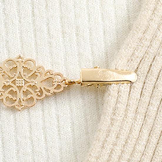 1/3Pcs Sweater Clips Geometric Design Alloy Clips Sweaters Dresses Scarves Brooch Pins Versatile Clothing Accessory