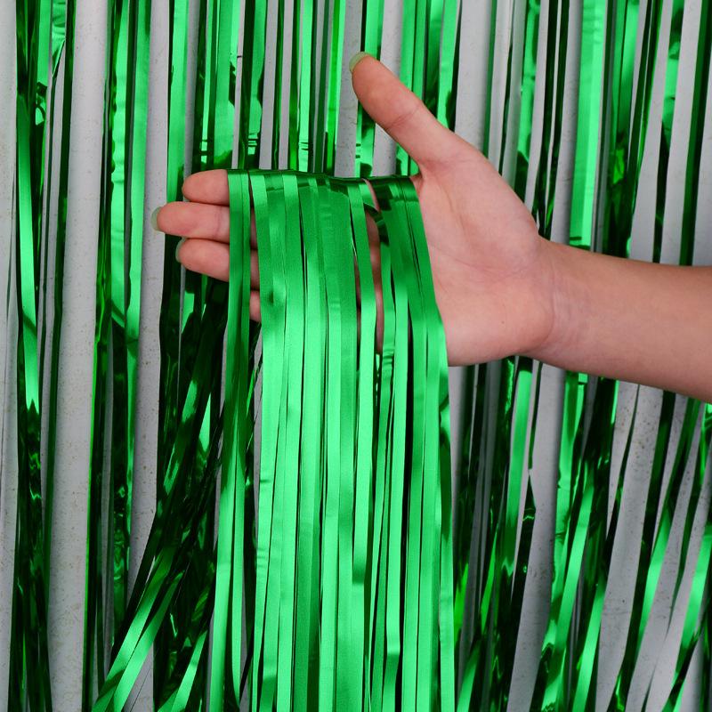1.2m Laser Tassel Curtain: Bright Rain Silk for Party, Wedding, & New Year Decor зелёный