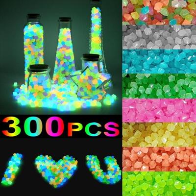 Octagonal Luminescent Stone Used for Garden Fish Tank Landscape Plastic Luminescent 1cm Diamond Shaped Fluorite