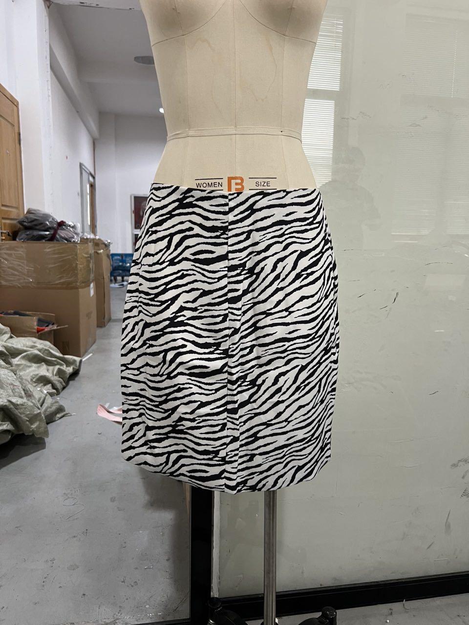 Весна 2026 Европейский и Американский Костюм-Двойка Пиджак и Юбка с Принтом Зебры S