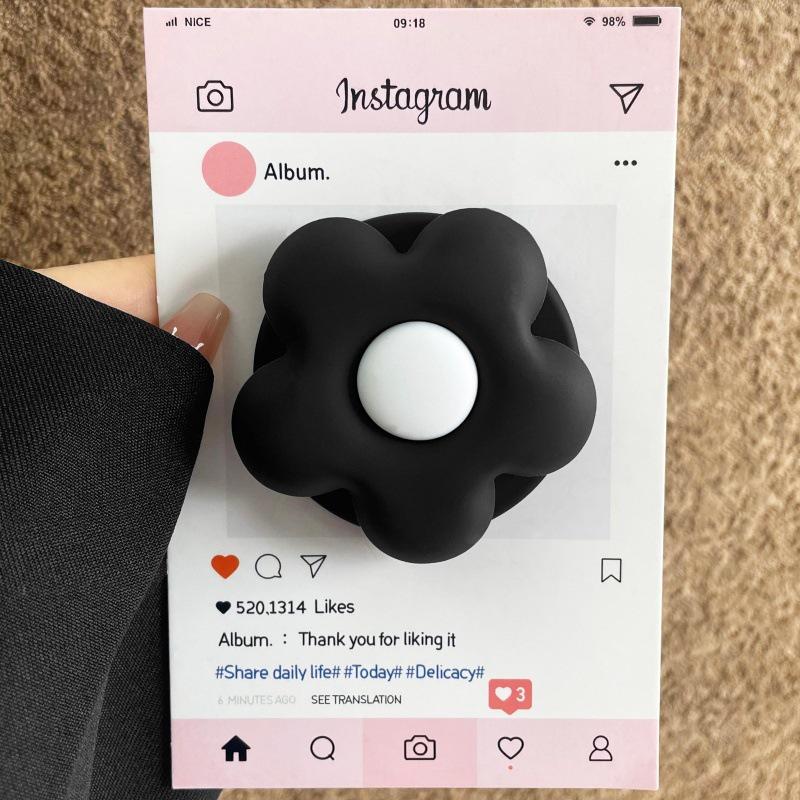 Korean-Style 3D Flower Magnetic Airbag Bracket Magsafe Sticker