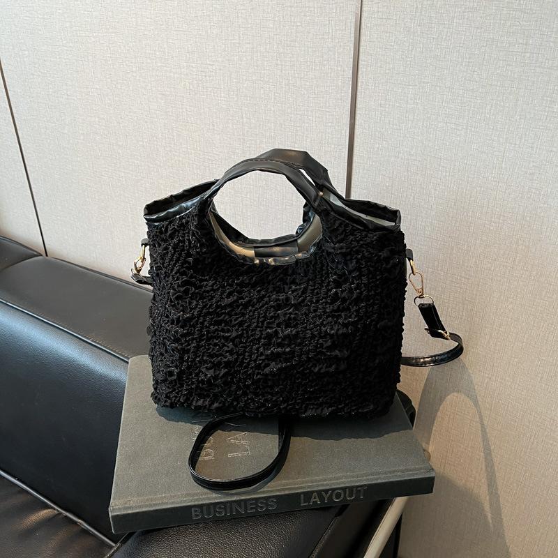 Bubble Fabric Large Capacity 2025 New Summer Pendant Popular This Year Simple Portable Shoulder Messenger Bag