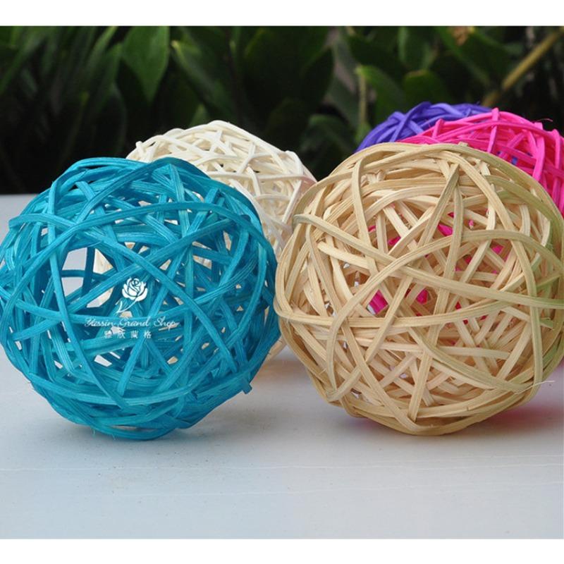 10Pcs Bird Toys Parrot Rattan Ball Toy Pet Chew Toys for Birds Budgies Hamsters Bunny DIY Craft Decoration Ball Random Color