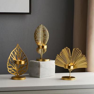 Einfache Stabile Goldene Metallleuchter Handwerk Langlebig Nordischer Kerzenständer Exquisiter Eisenkerzenhalter Tisch
