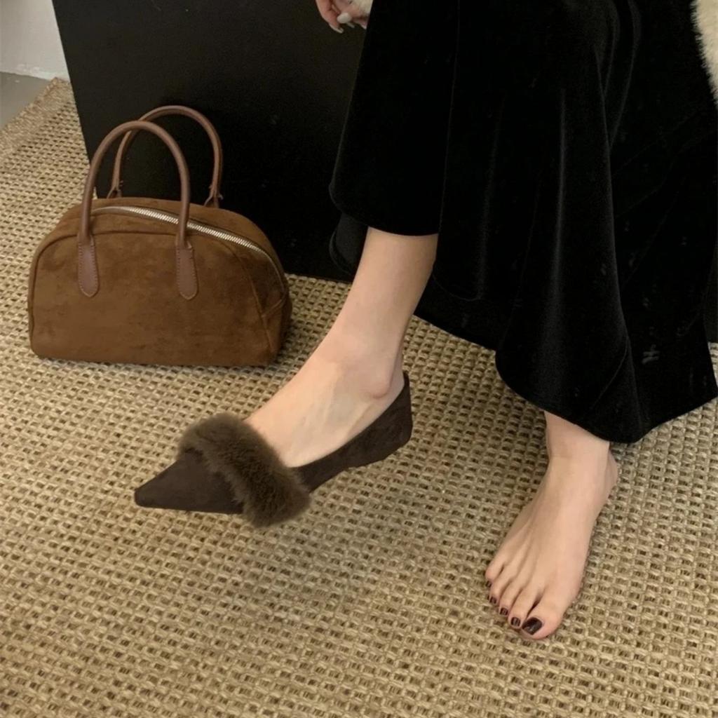 French temperament fluffy pointed head shallow mouth fluffy shoes women's autumn and winter gentle tie skirt beautiful one-pedal single shoes