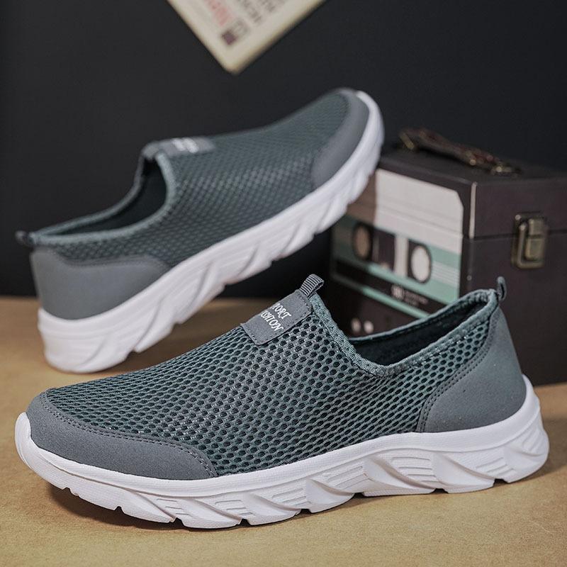 Summer Mesh Men's Half Slippers Casual Breathable Casual Shoes Large Size Soft Sole Hollow Trend Men's Walking Shoes