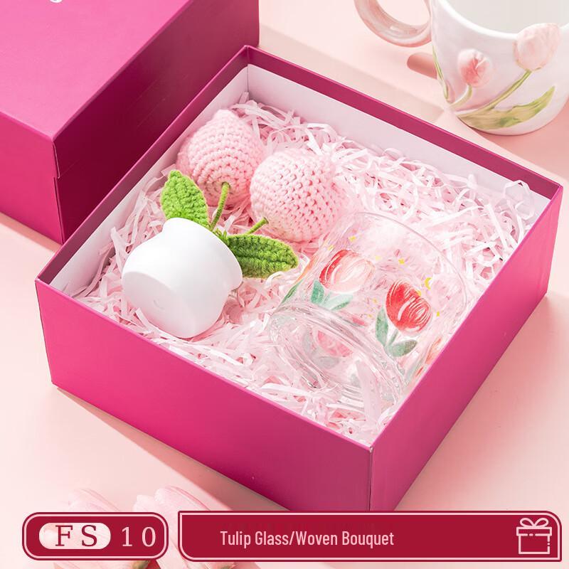 

Women s Day Tulip Bouquet Gift Set