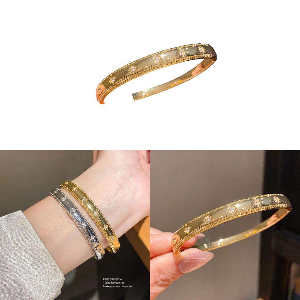 Bracciale in Zirconio Placcato Oro Stile Retrò con Design Geometrico per Eleganti Accessori da Donna