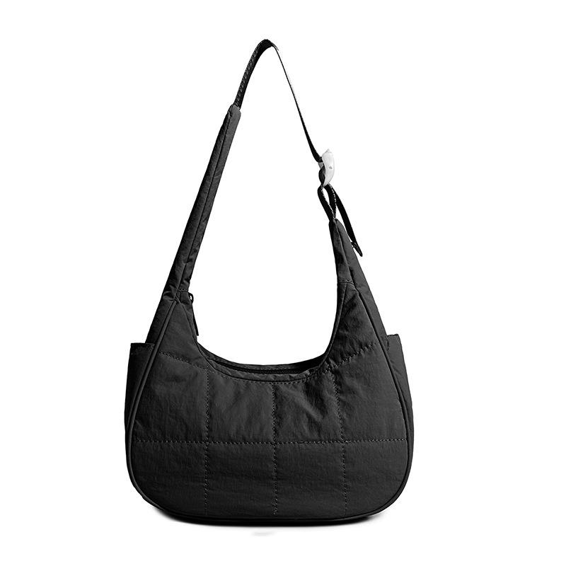 New nylon quilted shoulder bag adjustable shoulder strap fluffy underarm bag large capacity fluffy down tote bag