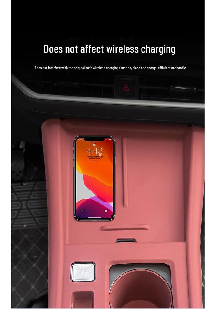 Jetta VS8 Center Console Silicone Protective Pad & Wireless Charging Mat