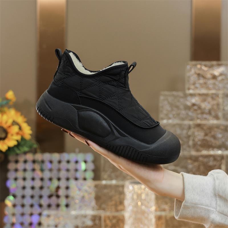 

New winter velvet warm cotton boots snow year short boots comfortable thickened non-slip boots fluffy snow boots 35 чёрный