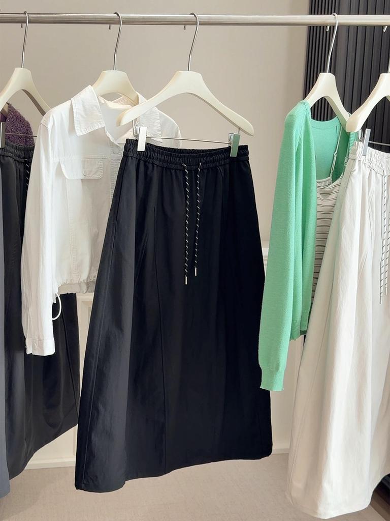 Women's A-line High-Waisted Cargo Midi Skirt, Spring/Autumn Style, Elastic Drawstring Waist, Slimming Fit for Pear-Shaped Figures